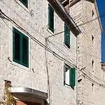 Apartman Lavie Loft Brand New Two-level Duplex, 2 Bathrooms Split