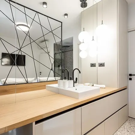 Lavie Loft Brand New Two-level Duplex, 2 Bathrooms Apartment *