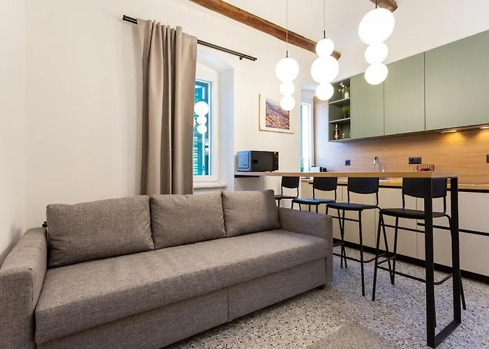 Appartement Lavie Loft Brand New Two-level Duplex, 2 Bathrooms