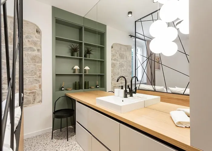 Appartement Lavie Loft Brand New Two-level Duplex, 2 Bathrooms