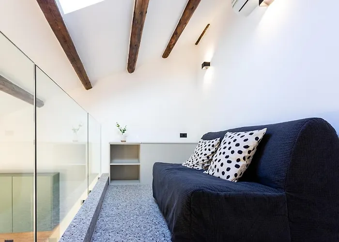 Lavie Loft Brand New Two-level Duplex, 2 Bathrooms